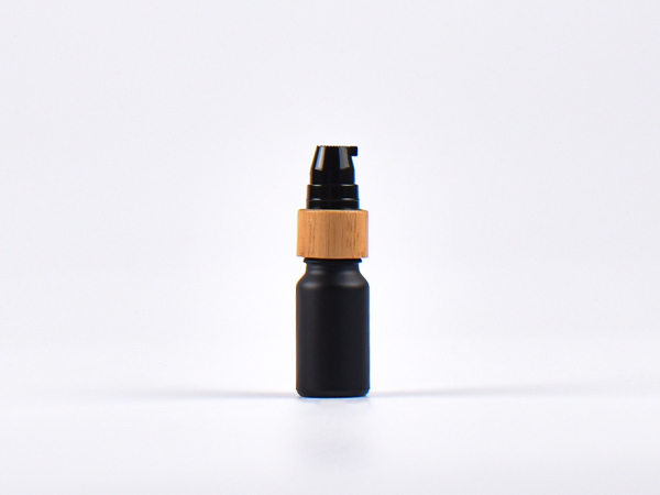 100ml-glasflasche-schwarz-mattiert